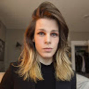 Meet your Posher, Kira